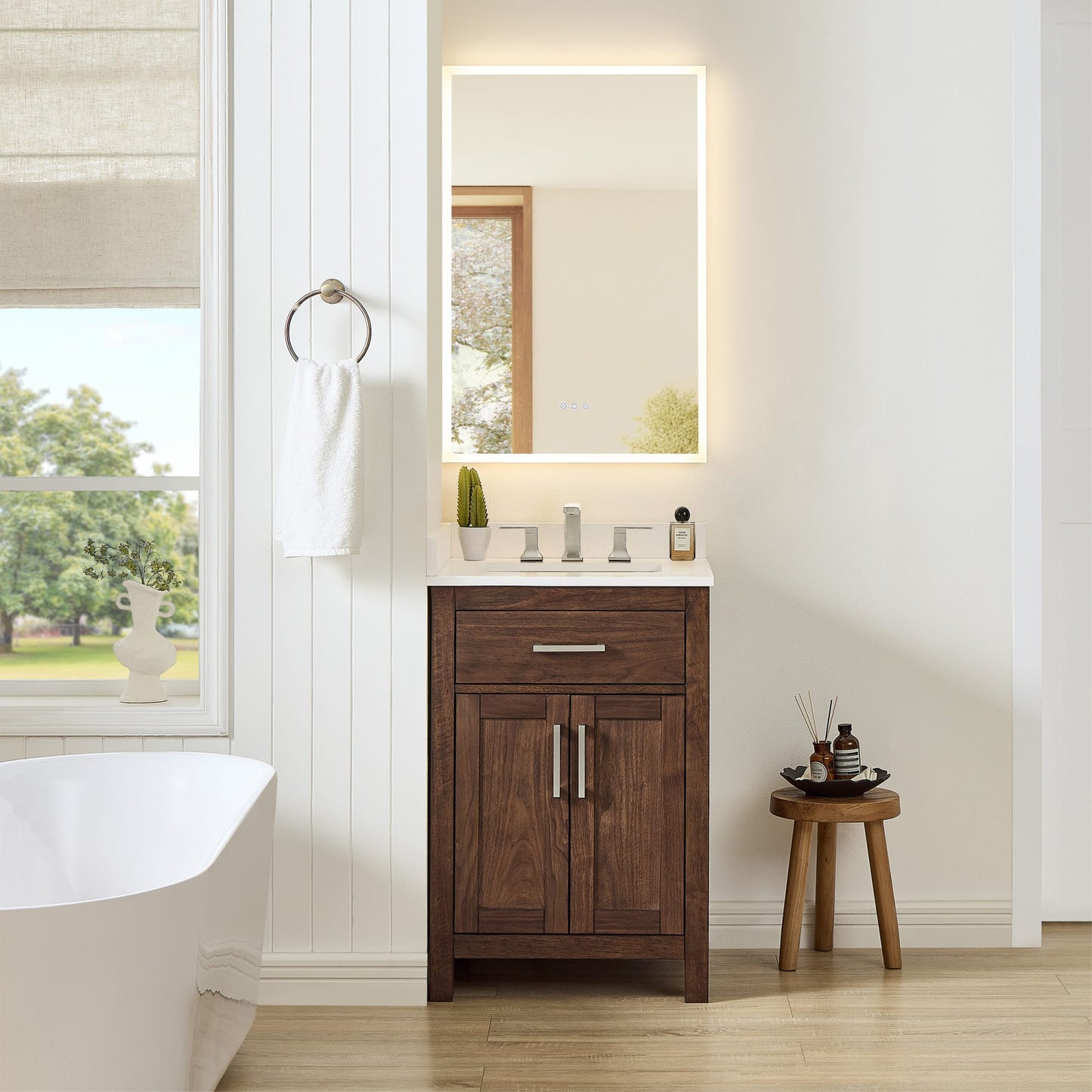 Beckett Bathroom Vanity with Countertop 24 inch Single Sink 3-hole Faucet Setup