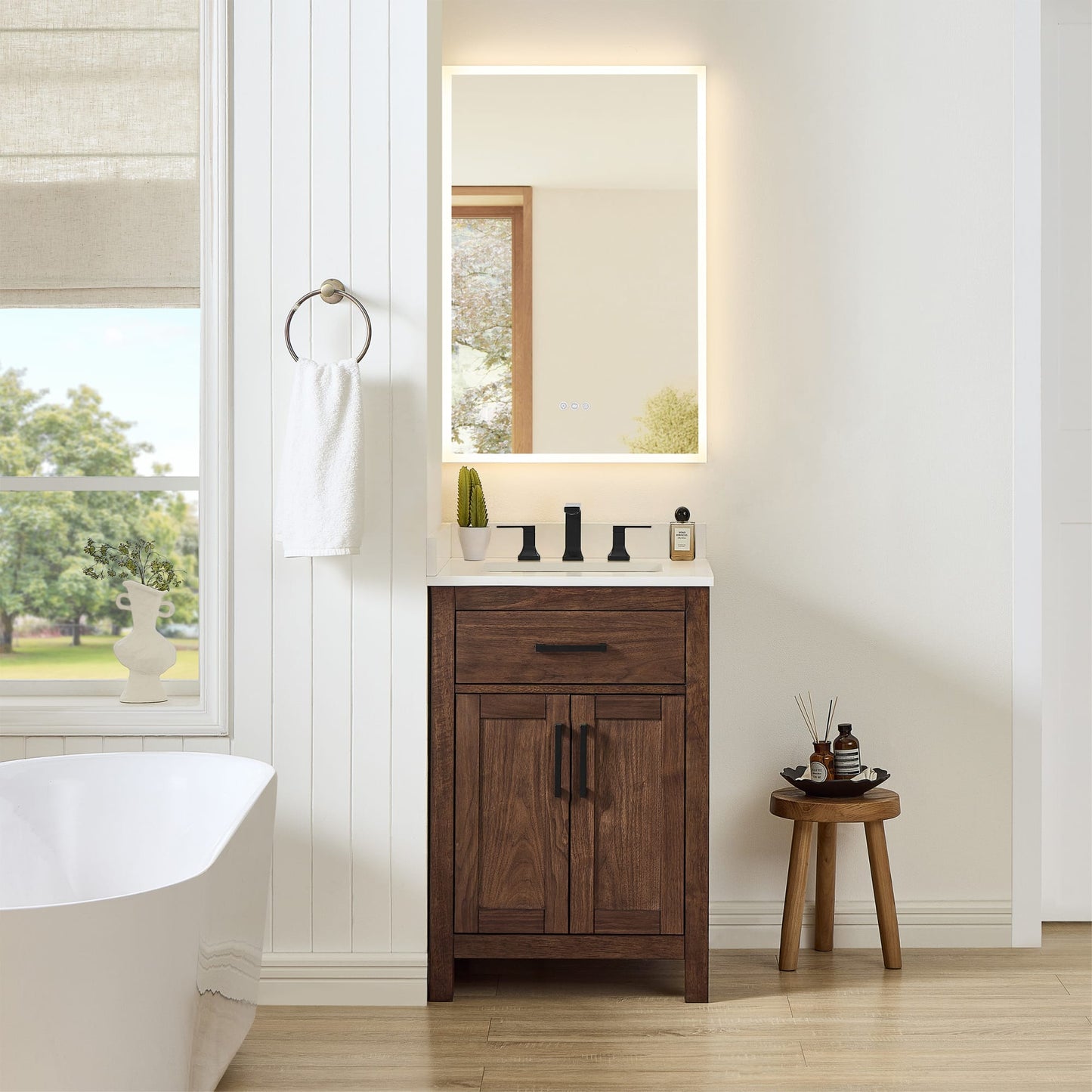Beckett Bathroom Vanity with Countertop 24 inch Single Sink 3-hole Faucet Setup