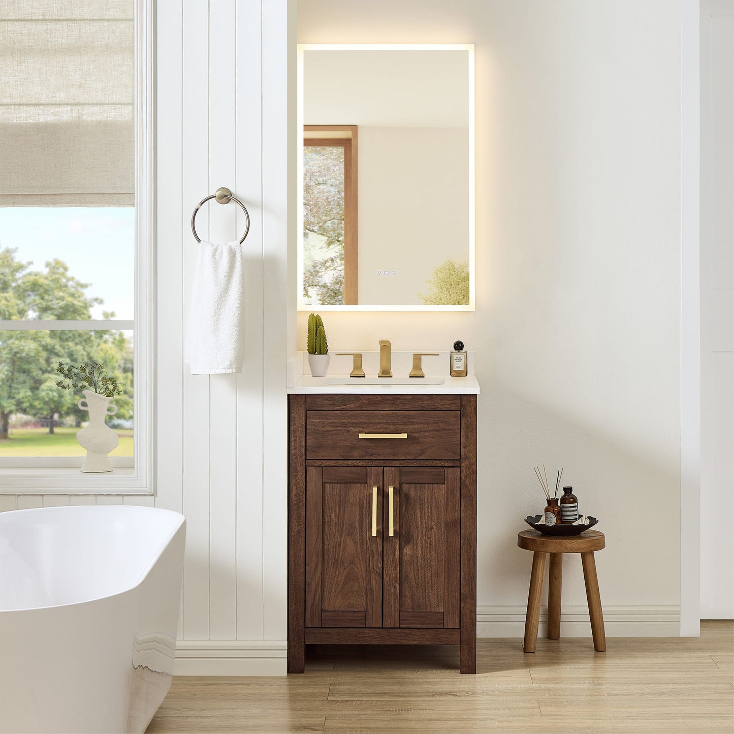 Beckett Bathroom Vanity with Countertop 24 inch Single Sink 3-hole Faucet Setup